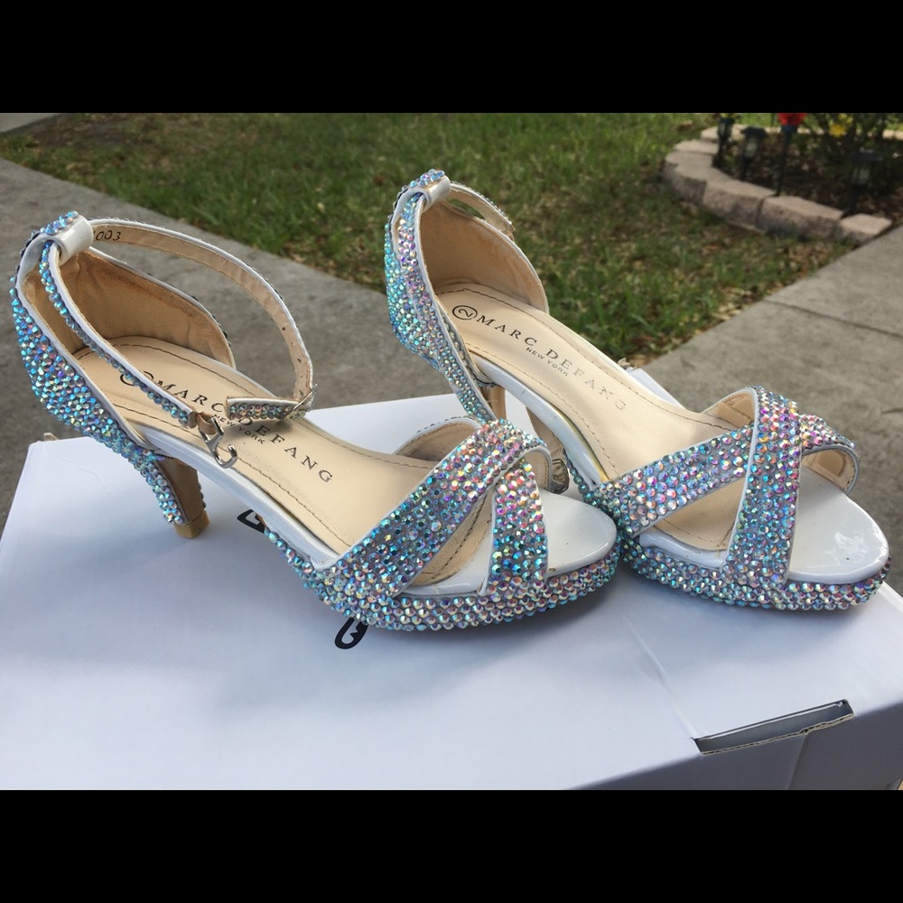 Marc Defang AB Stone Heels